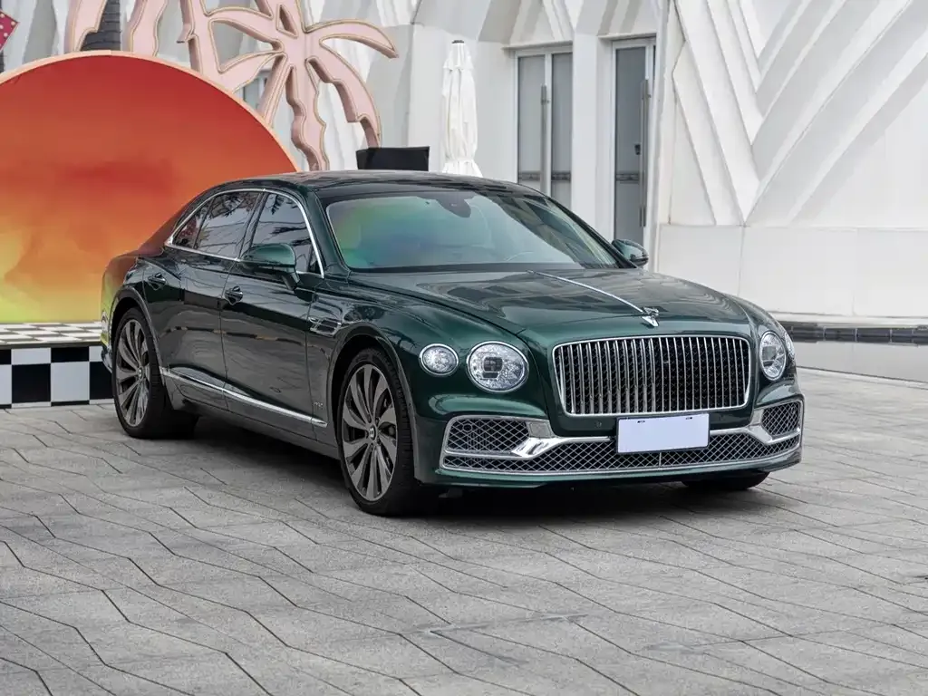 Bentley Flying Spur — фото 5