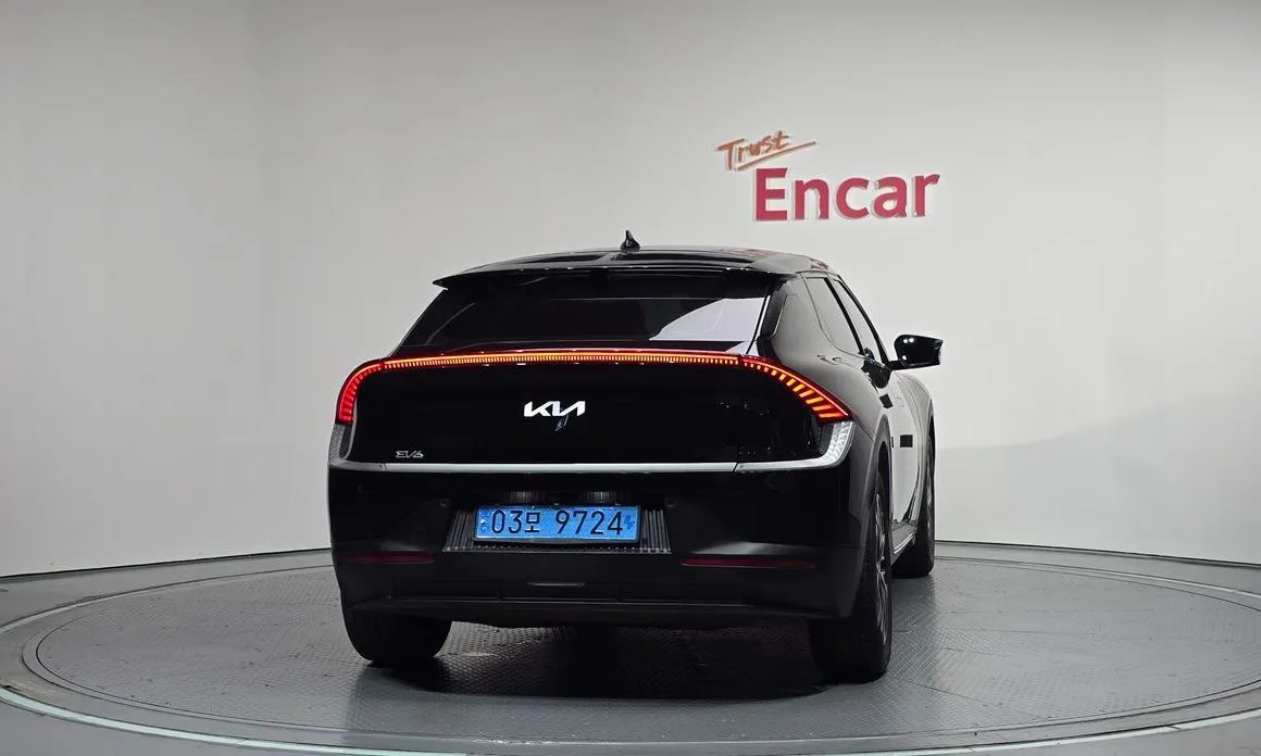 Kia EV6 — фото 3