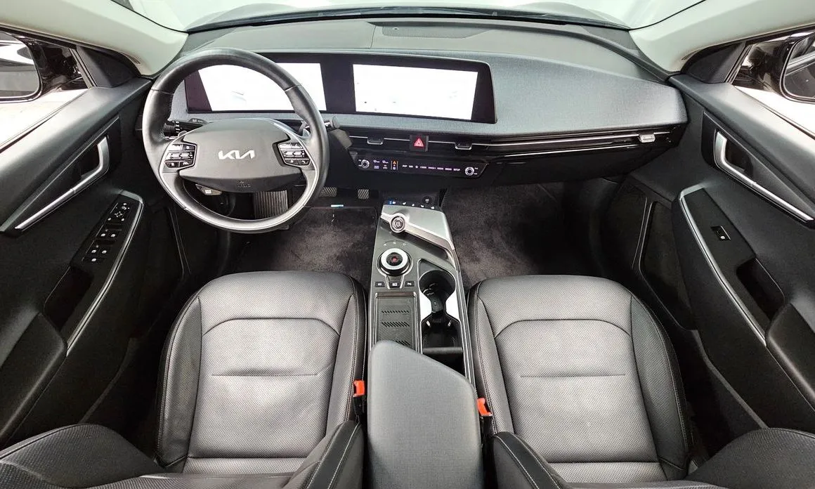 Kia EV6 — фото 6