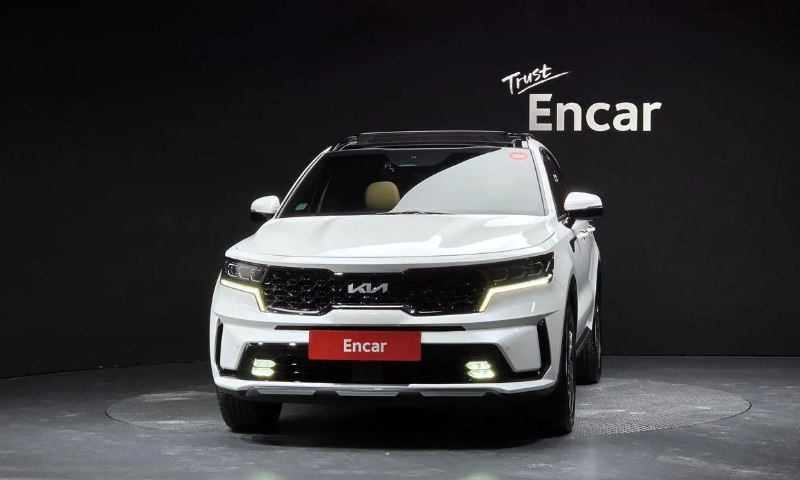Kia Sorento — фото 5