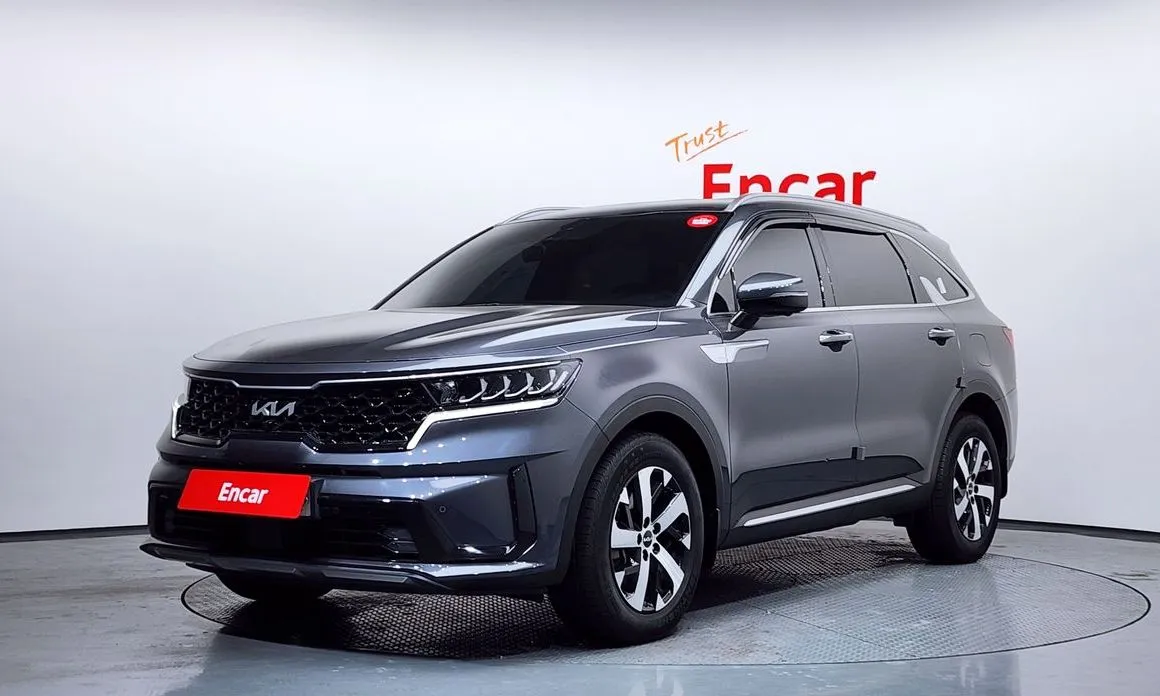 Kia Sorento — фото 1