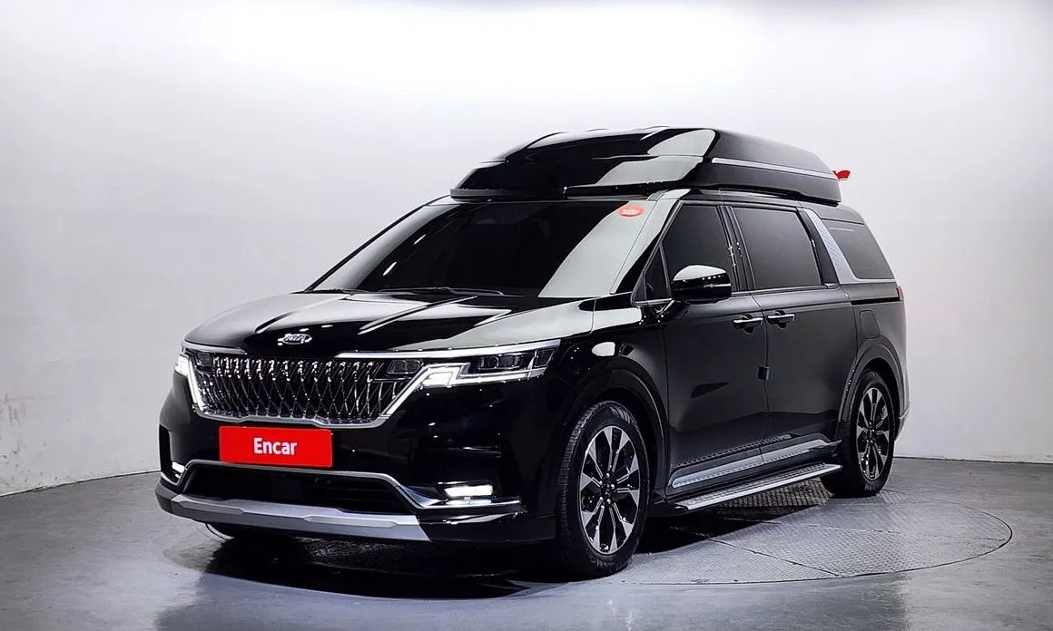 Kia Carnival — фото 1