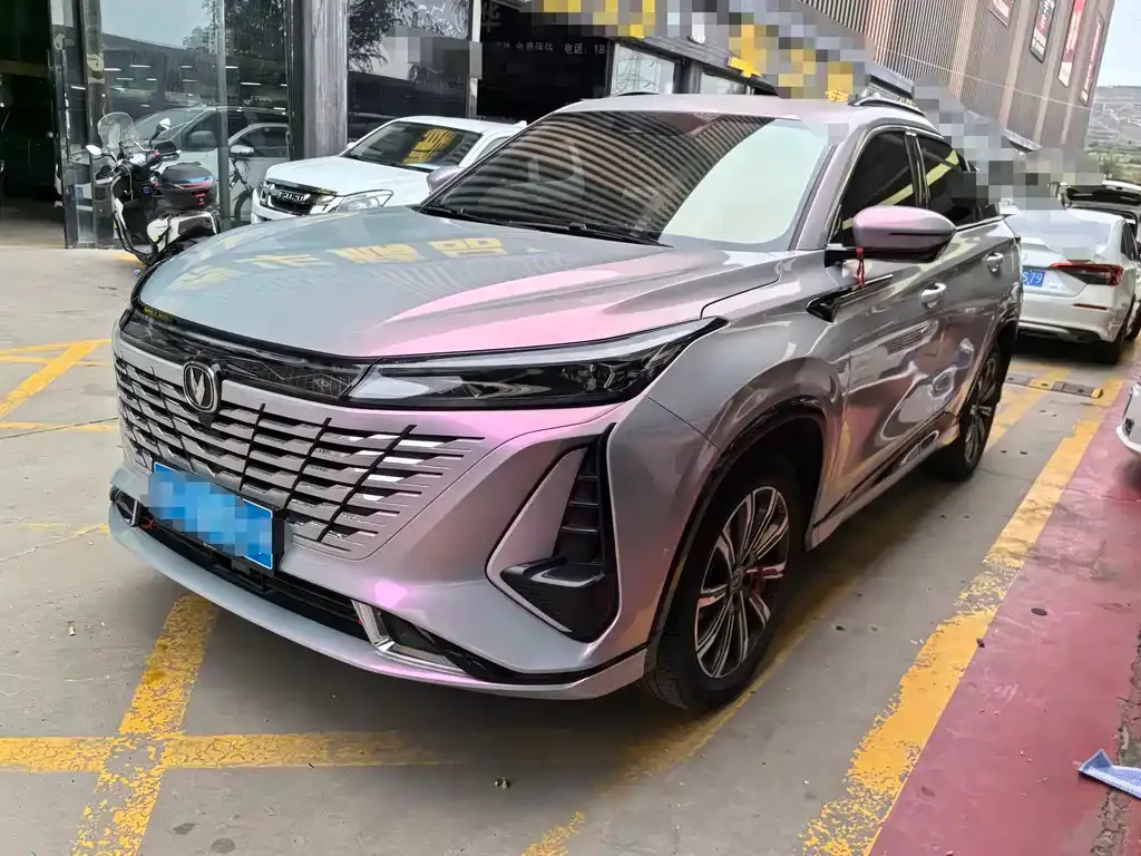 Changan CS75 PLUS — фото 1