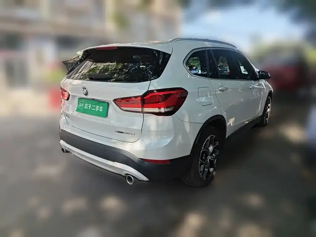 BMW X1 — фото 2