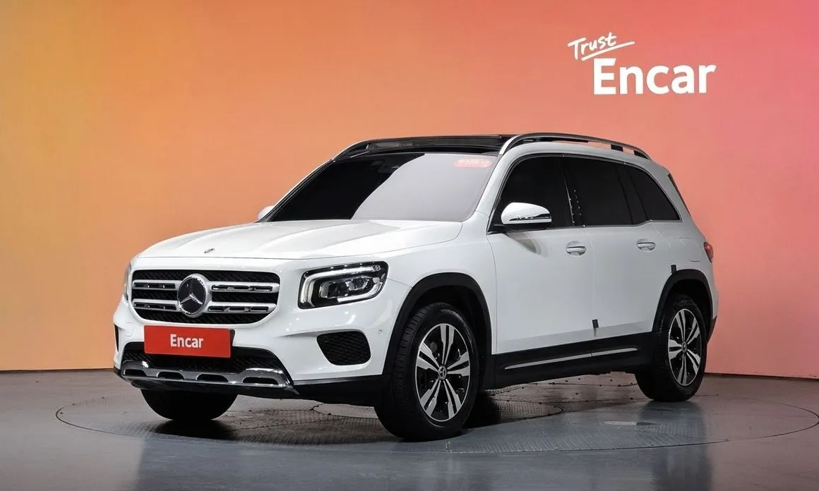 Mercedes-Benz GLB-Class — фото 1