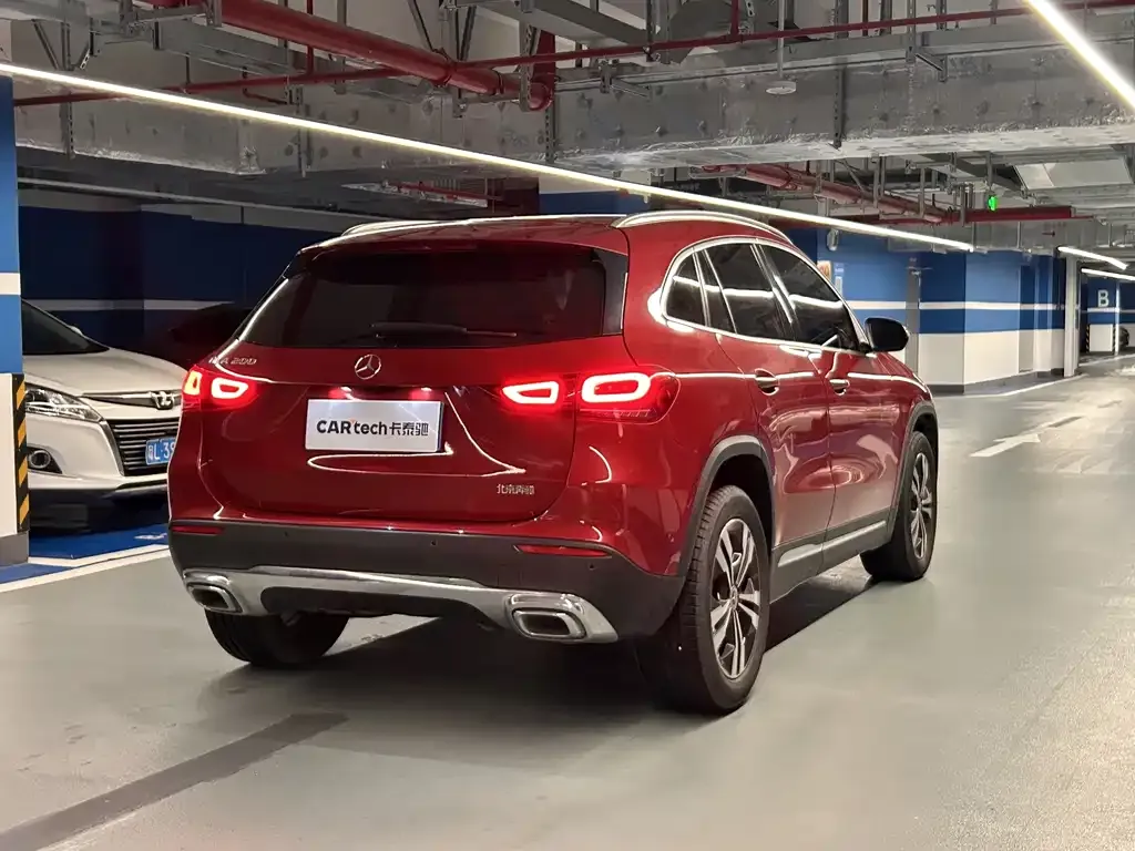 Mercedes-Benz GLA — фото 9