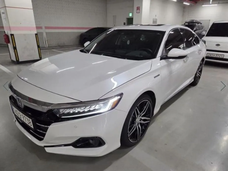 Honda Accord — фото 3