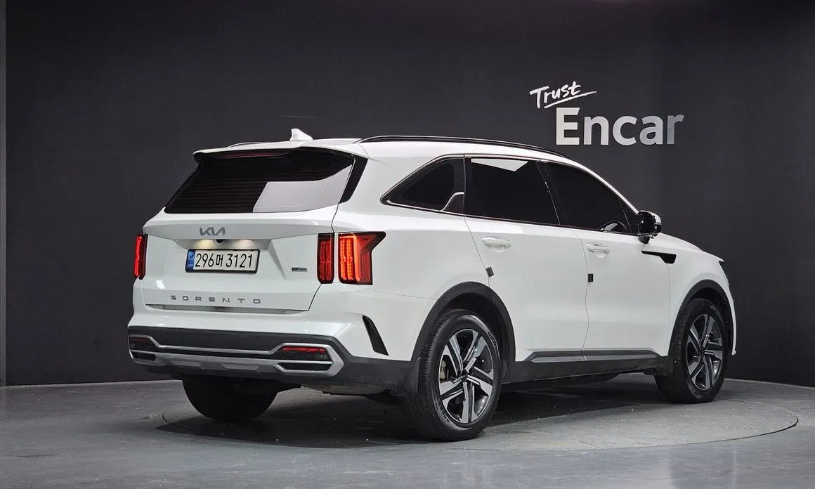 Kia Sorento — фото 4