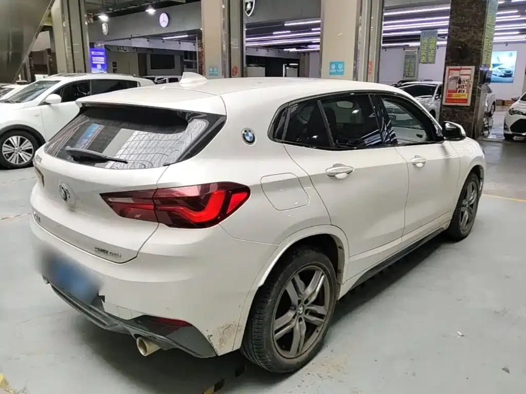 BMW X2 — фото 10