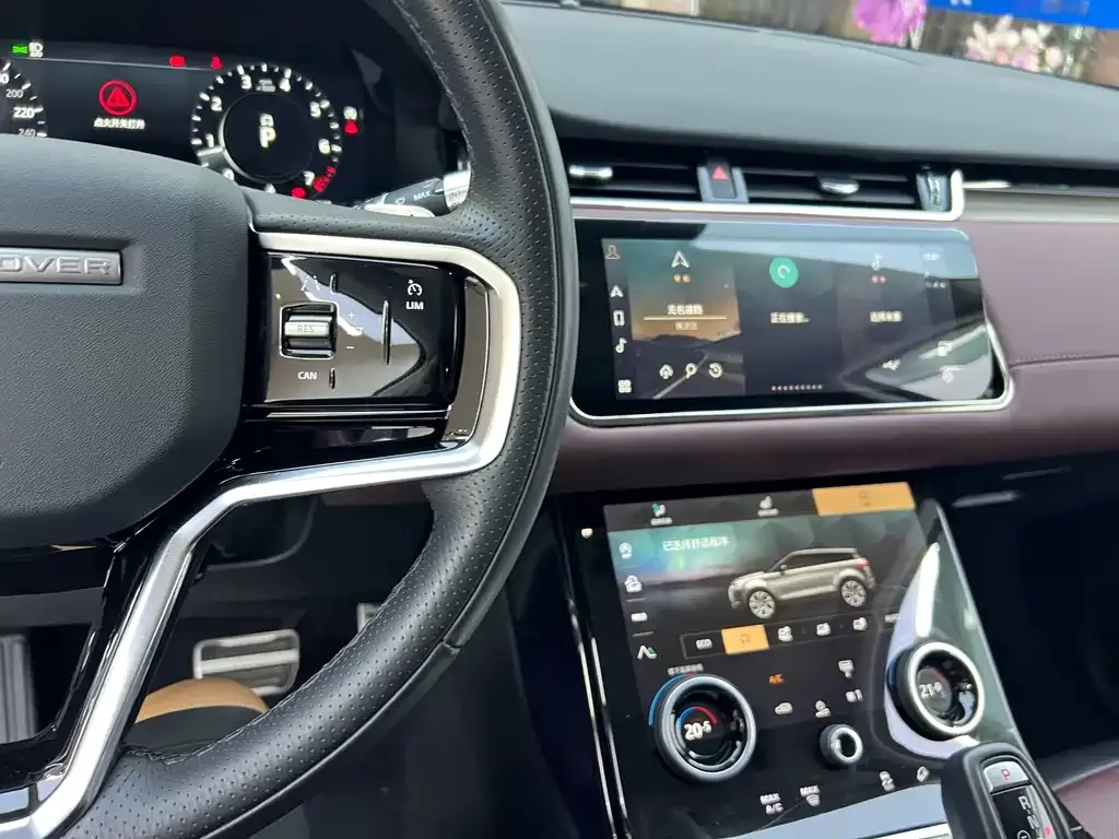 Land Rover Evoque — фото 10