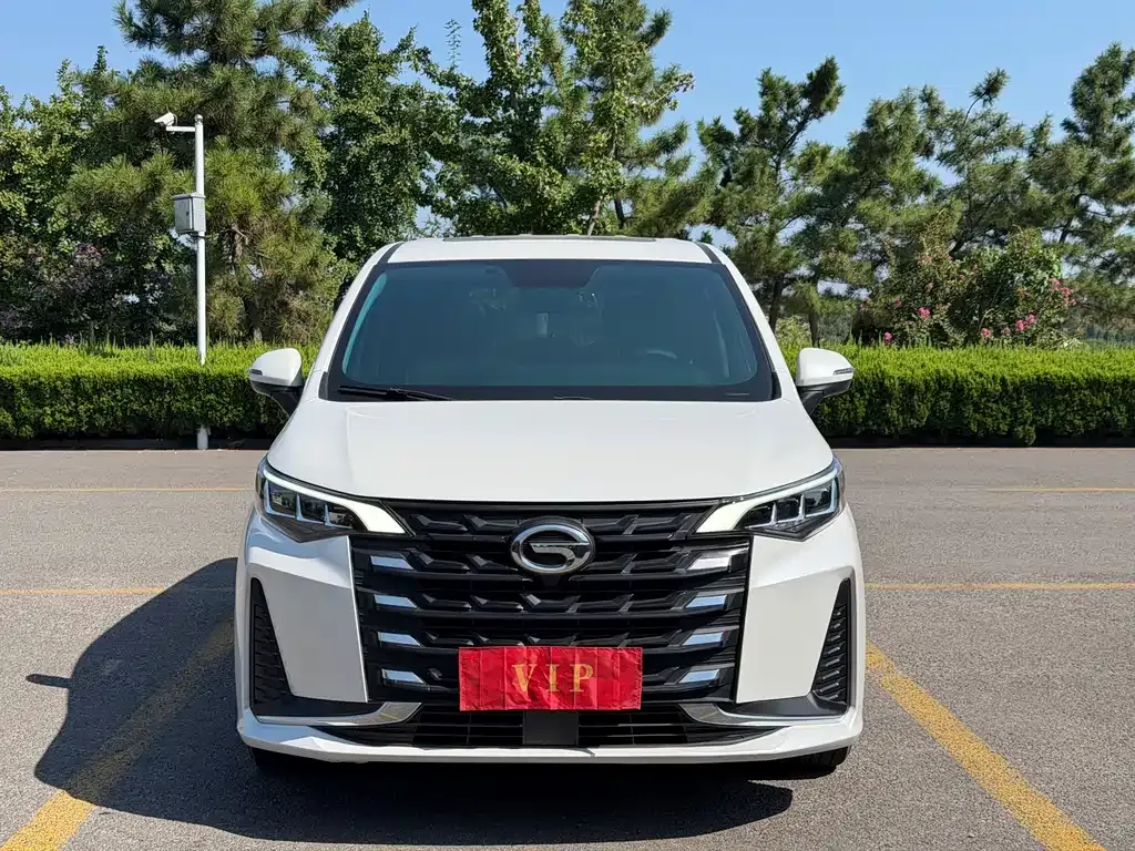 GAC Motor Trumpchi M6 — фото 1