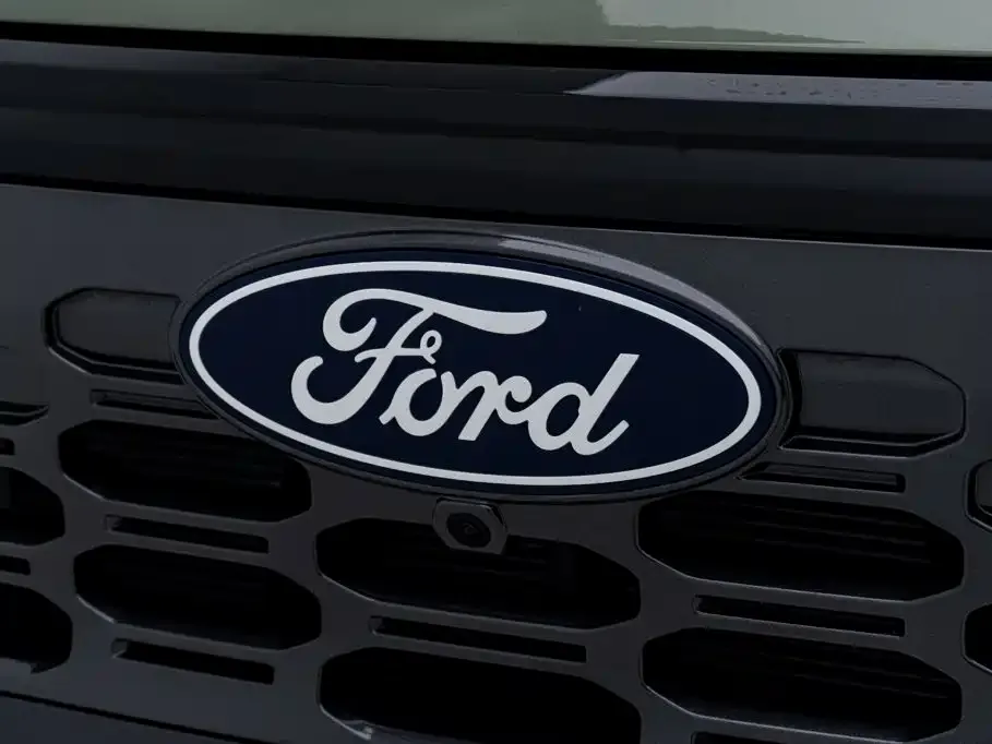 Ford Equator Sport — фото 4