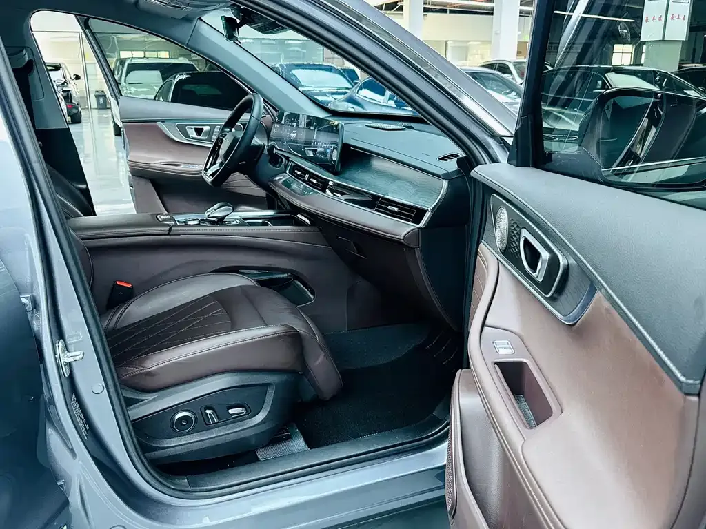 Chery Tiggo 8 PRO — фото 4