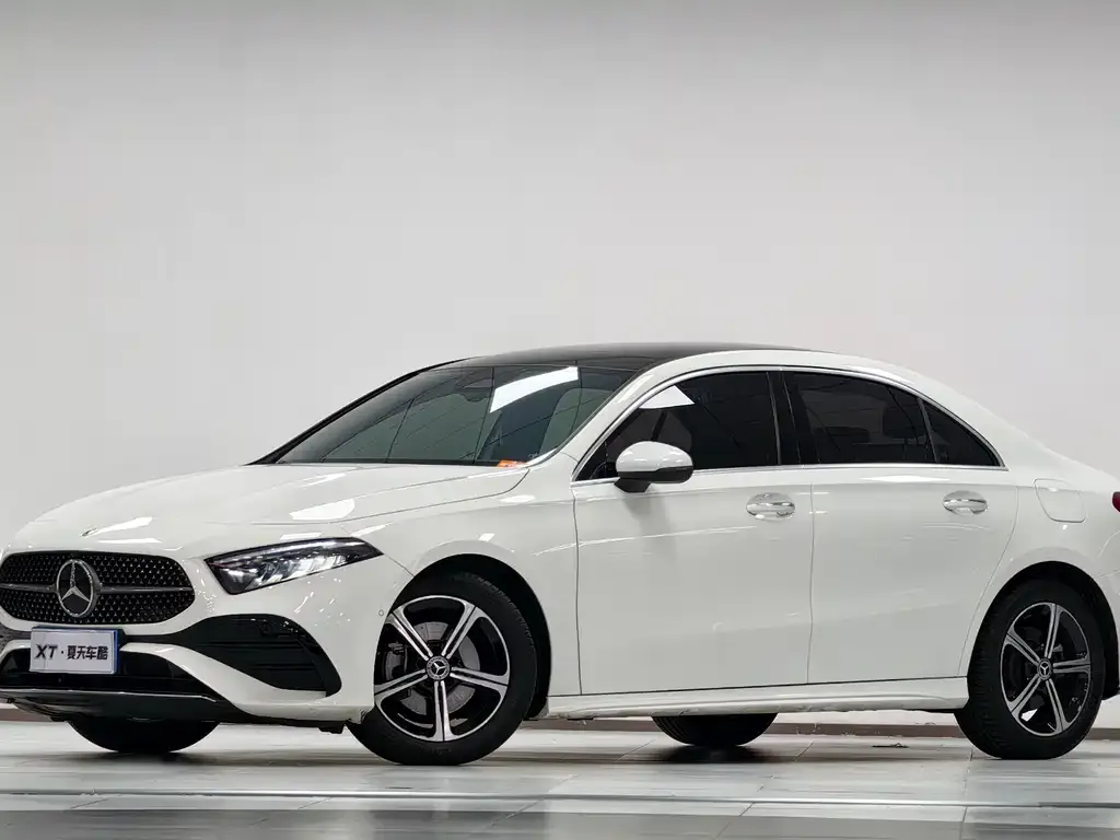 Mercedes-Benz A-Class — фото 1