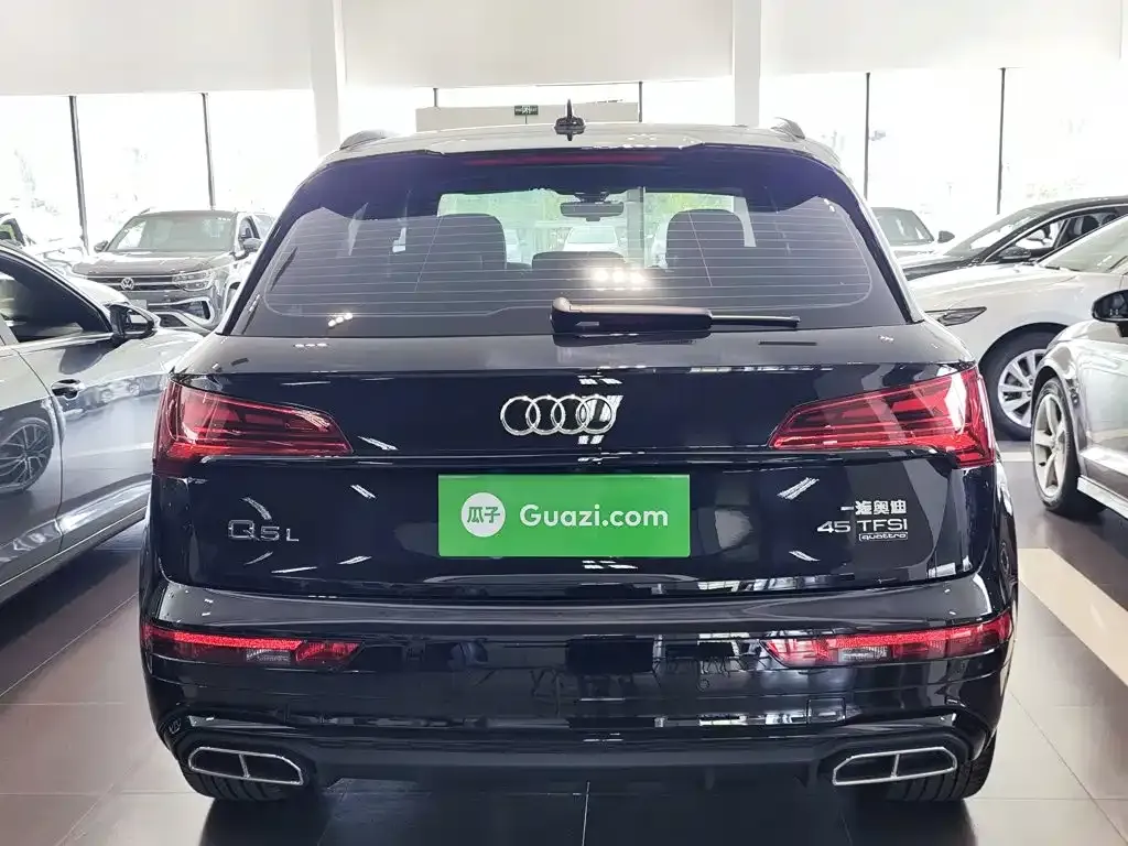 Audi Q5L — фото 4