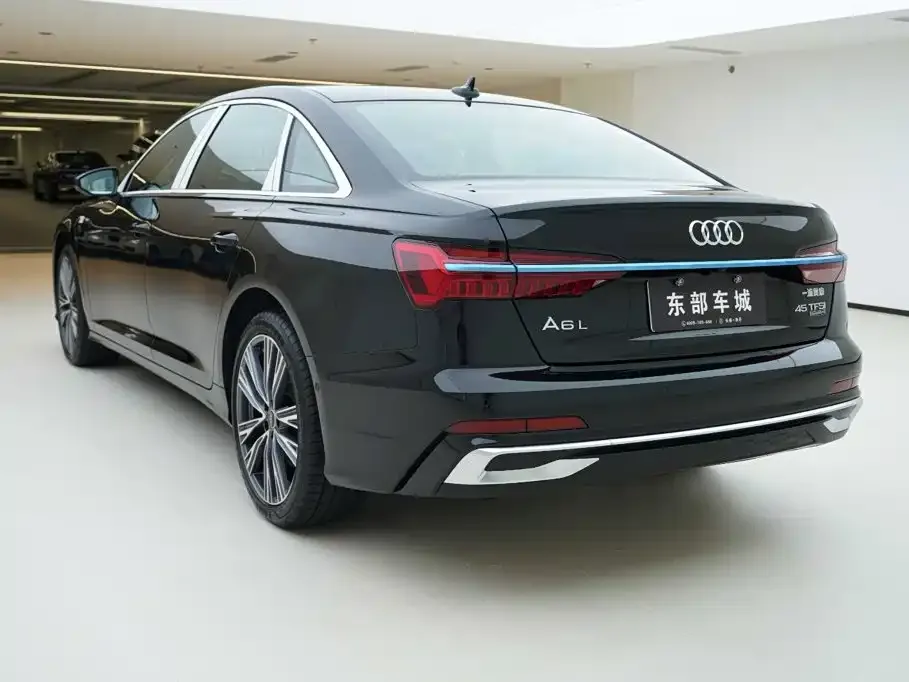 Audi A6L — фото 5