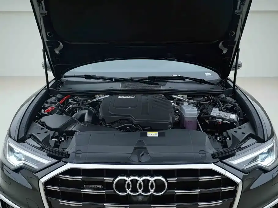 Audi A6L — фото 10