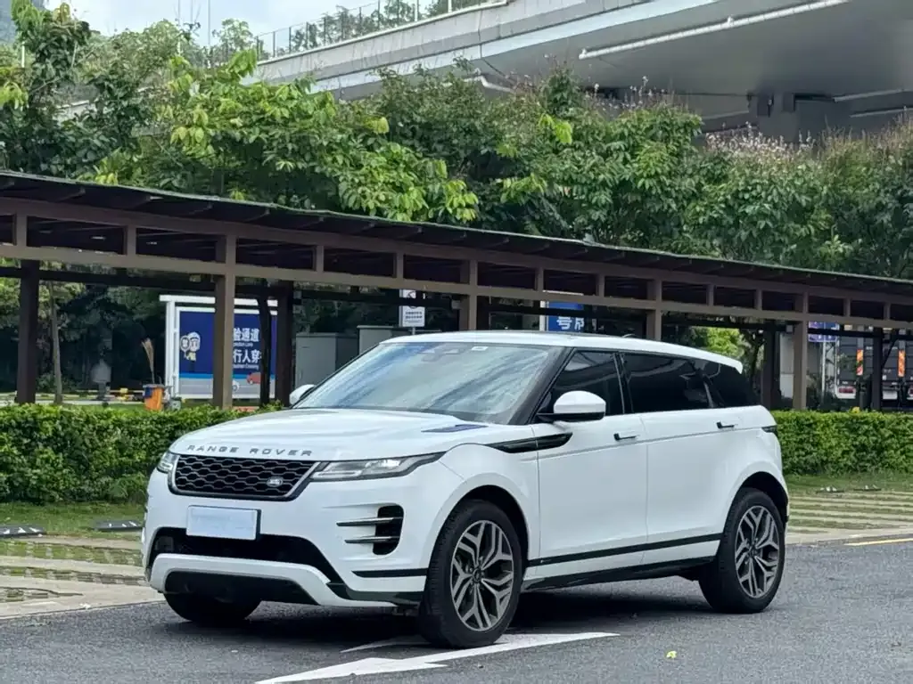 Land Rover Evoque — фото 1