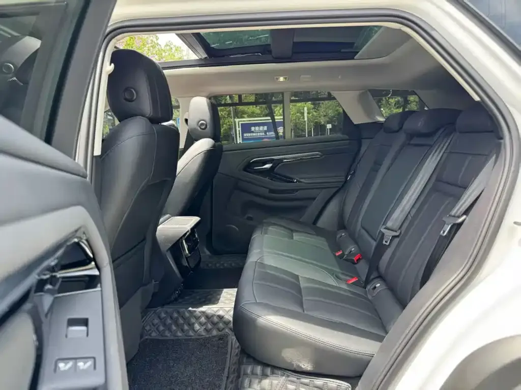 Land Rover Evoque — фото 7