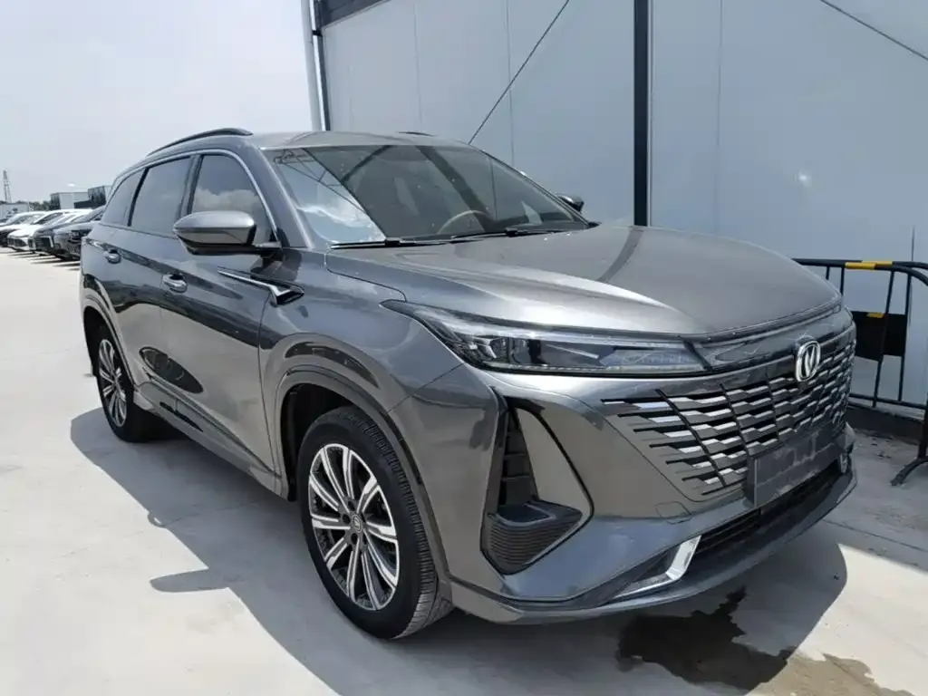 Changan CS75PLUS — фото 4