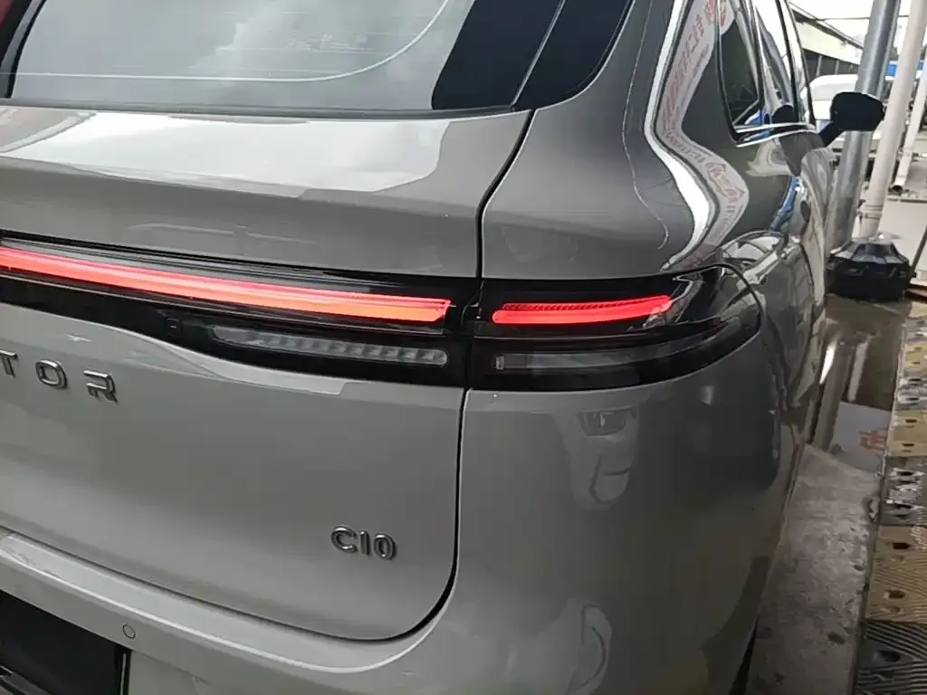 Leapmotor C10 — фото 10