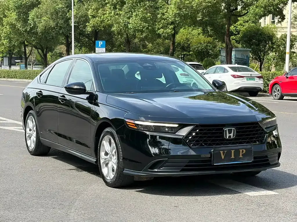 Honda Accord — фото 5