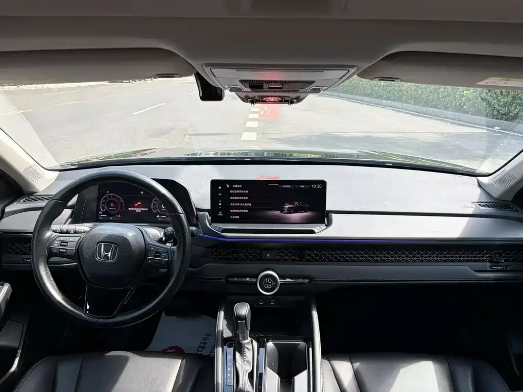 Honda Accord — фото 3