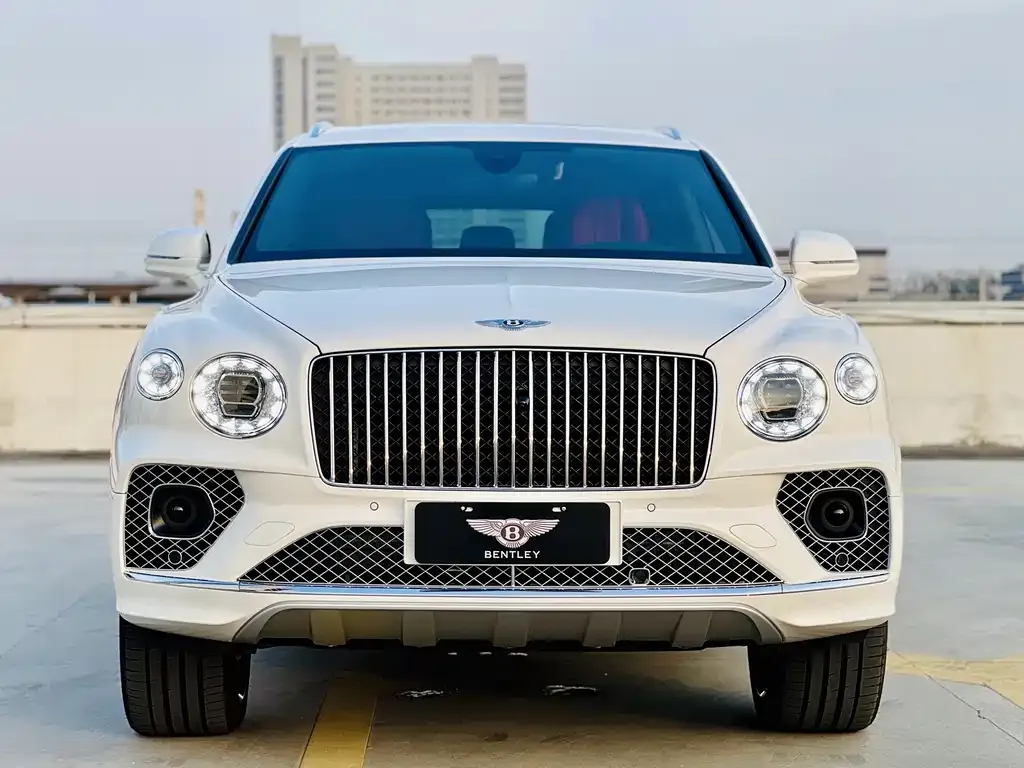 Bentley Bentayga — фото 2