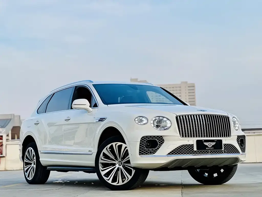 Bentley Bentayga — фото 6