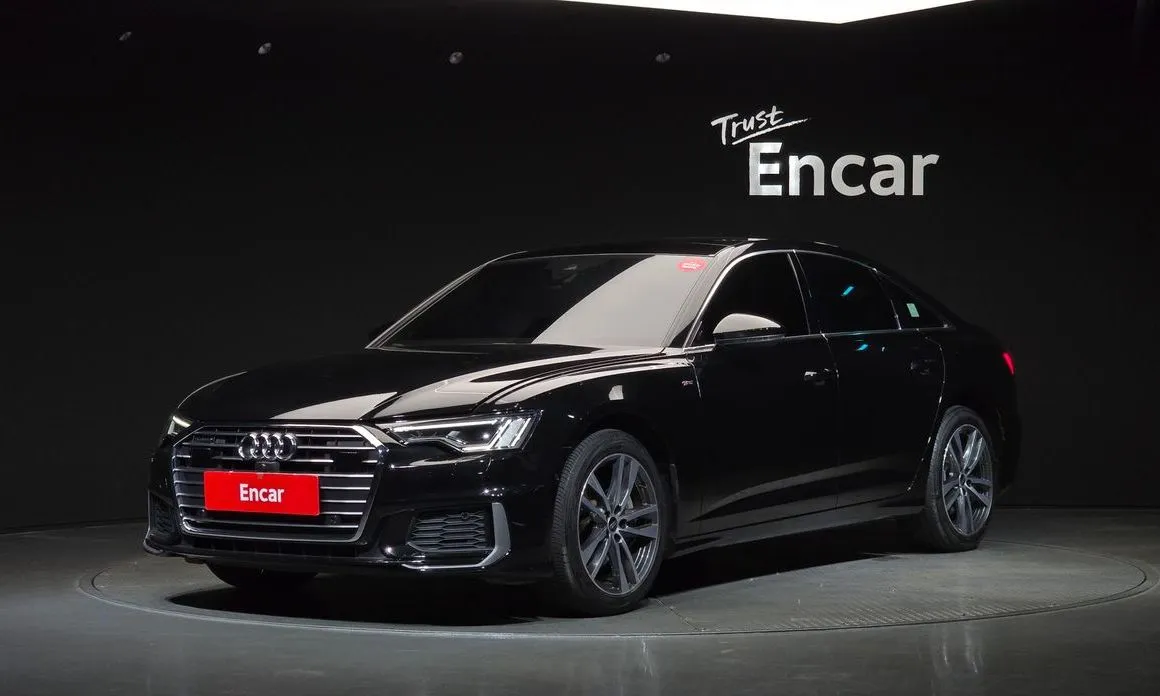 Audi A6 — фото 1