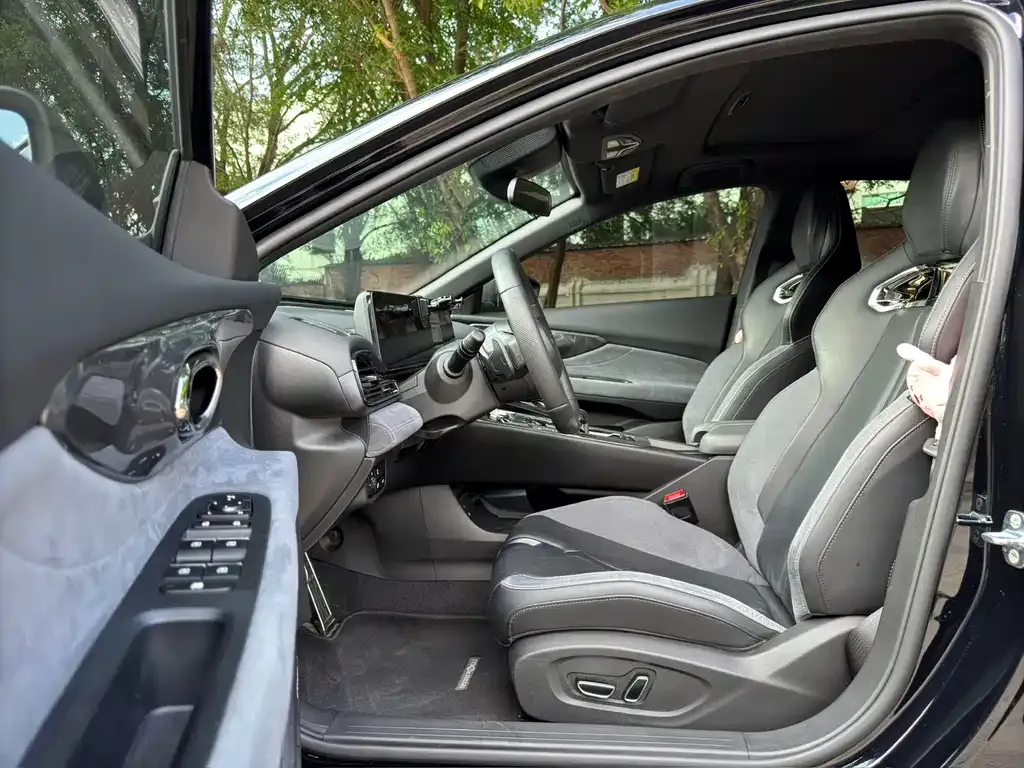 GAC Motor Shadow Leopard — фото 2