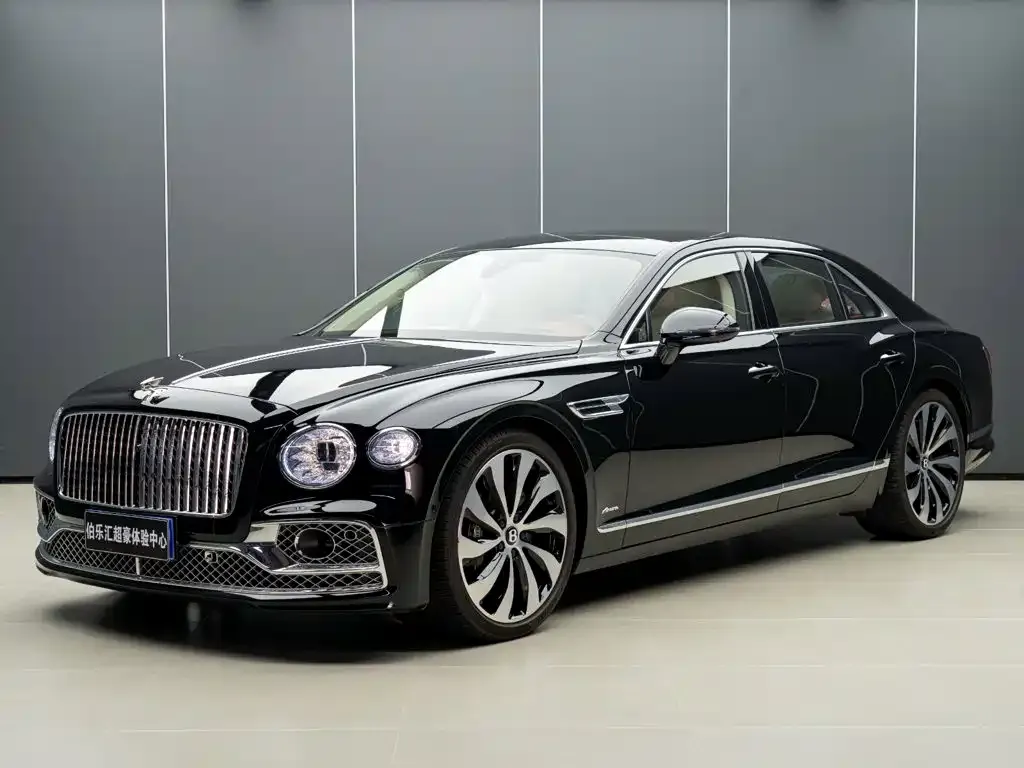 Bentley Flying Spur — фото 1