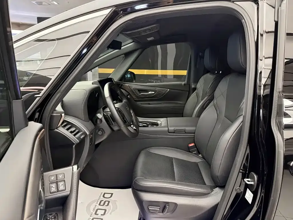 Toyota Alphard — фото 6