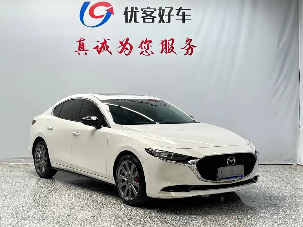 Mazda 3 Axela — фото 3