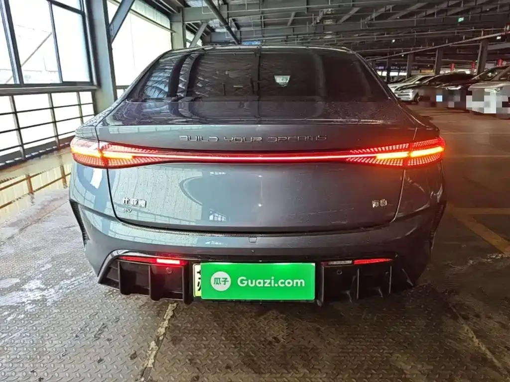 BYD Seal — фото 7