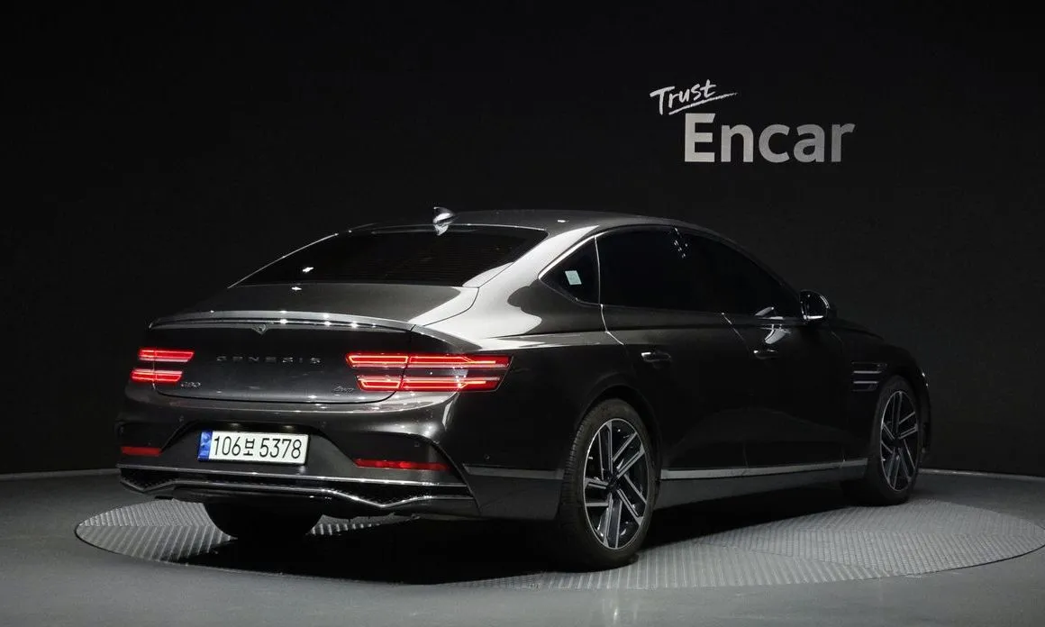 Genesis G80 — фото 4