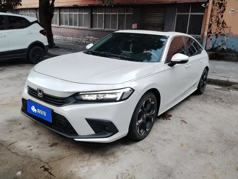 Honda Civic — фото 1