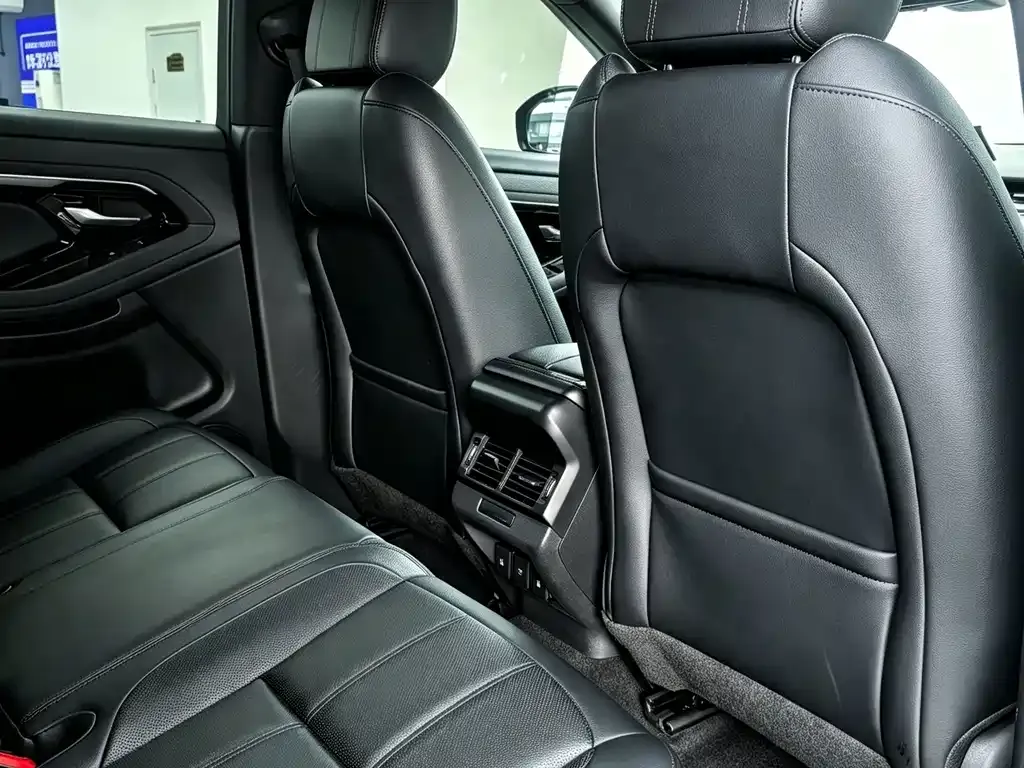 Land Rover Evoque — фото 10