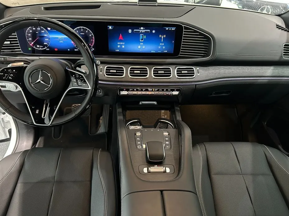 Mercedes-Benz GLE-Class — фото 9