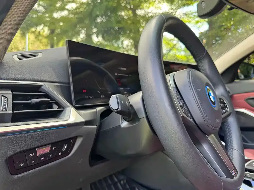 BMW i3 — фото 2