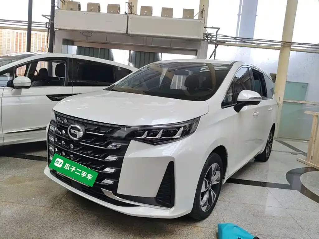 GAC Motor Trumpchi M6 — фото 1