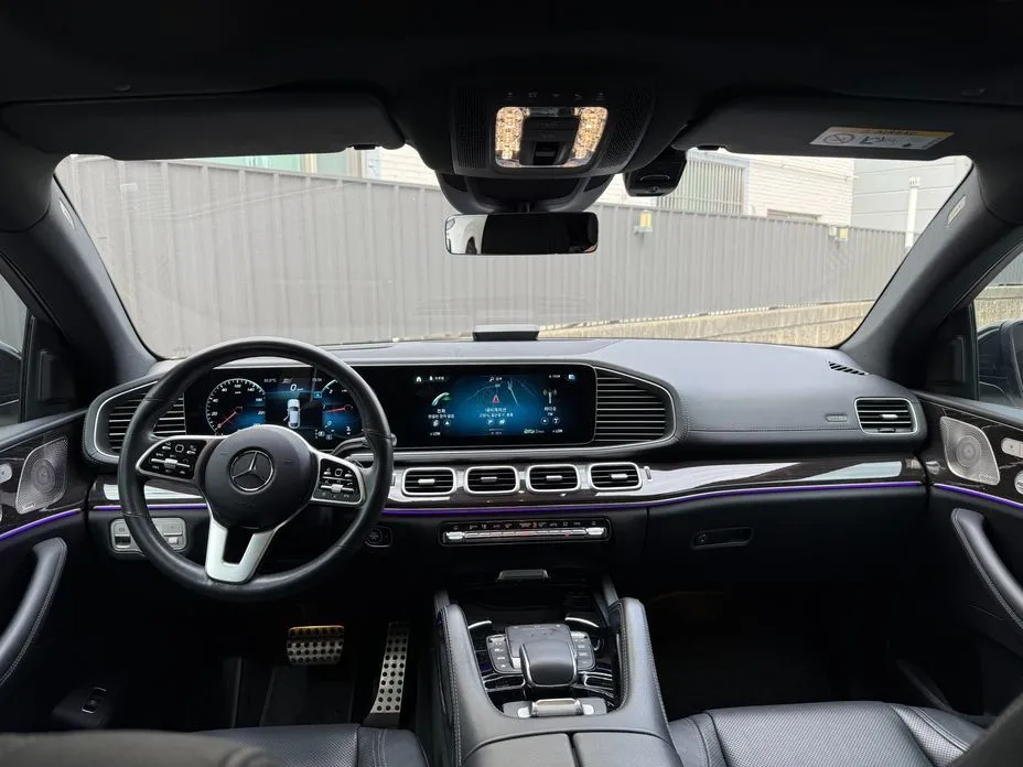 Mercedes-Benz GLE-Class — фото 6