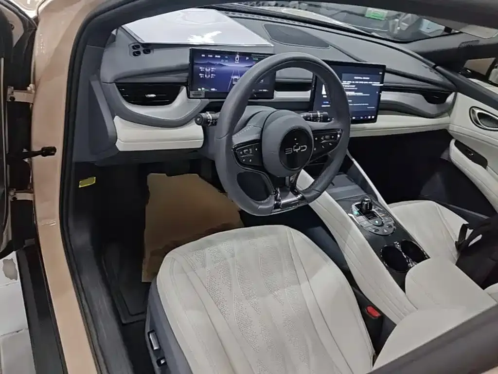BYD Seal 06GT — фото 6