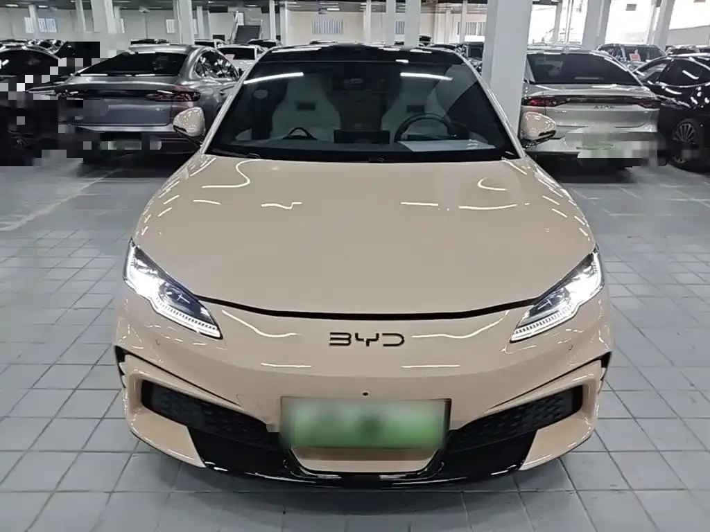 BYD Seal 06GT — фото 4