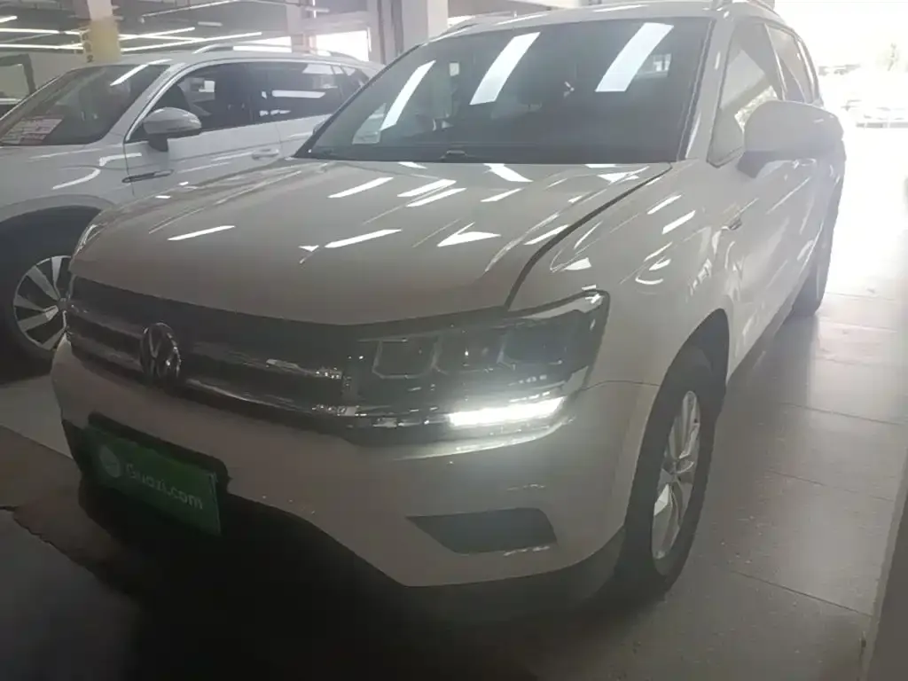 Volkswagen Tharu — фото 1