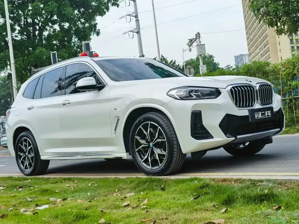 BMW X3 — фото 8