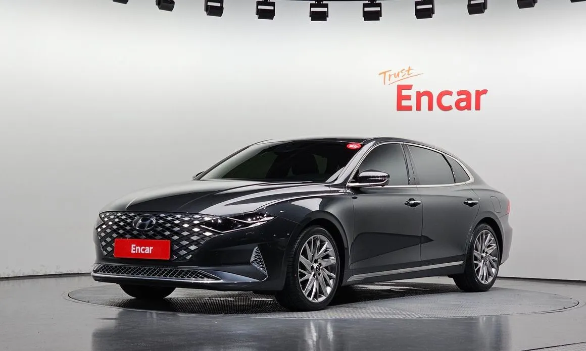 Hyundai Grandeur — фото 1