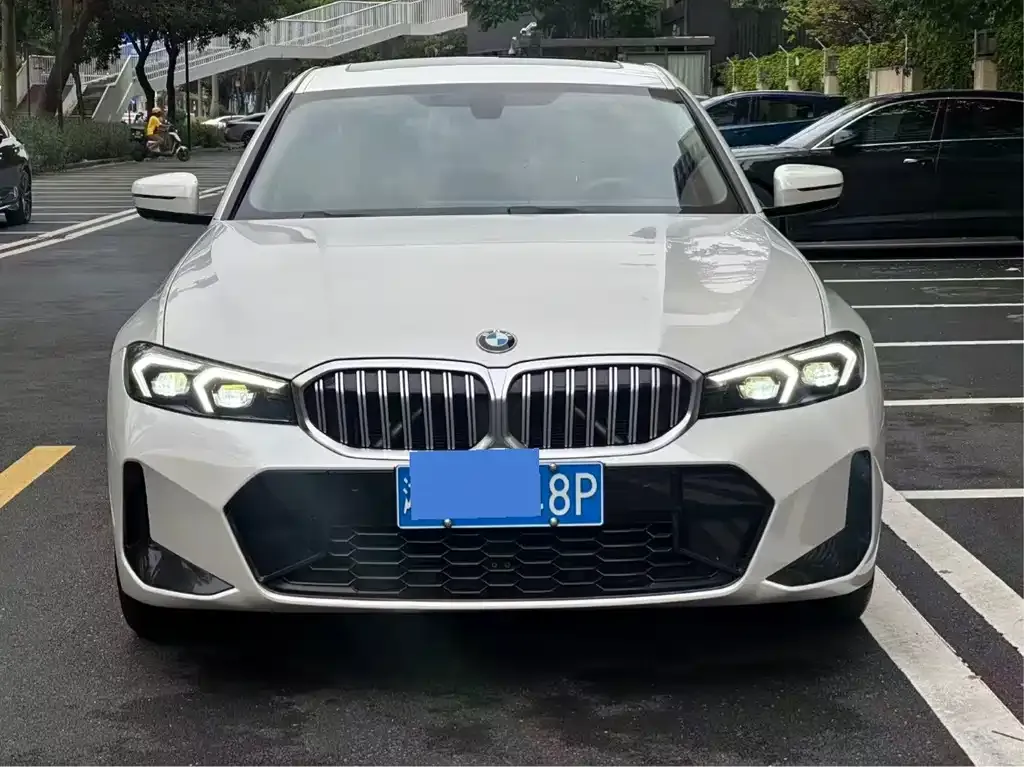 BMW 3 Series — фото 1