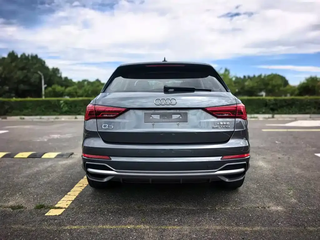 Audi Q3 — фото 4