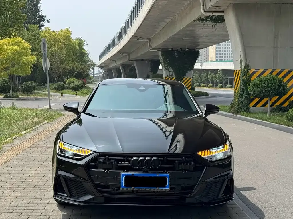 Audi A7L — фото 3
